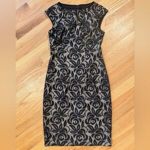 Maggy London Black & Tan Sheath Formal Dress Flutter Cap Sleeves Key Hole Neck